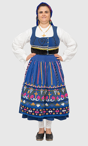 traje domingar grupo danças cantares perre